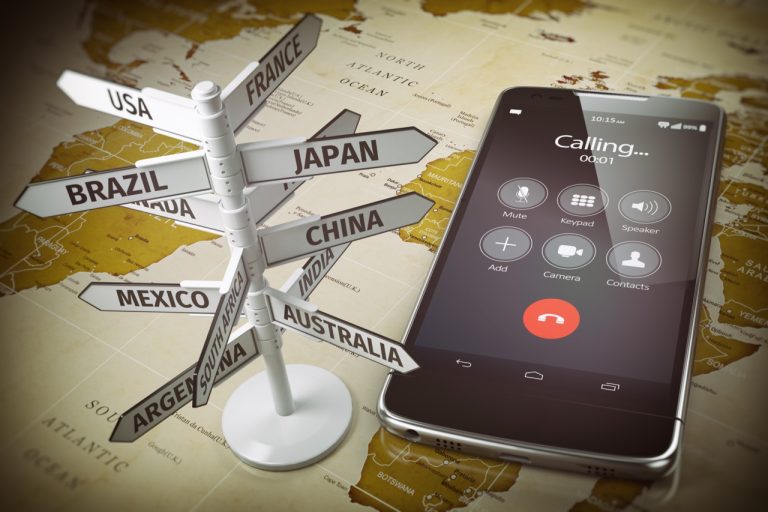 Ask The Techspert: How to avoid roaming fees?